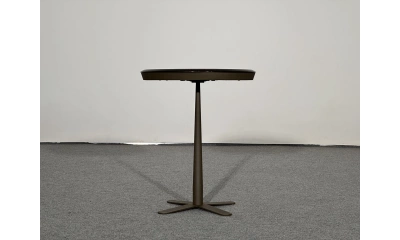 Приставной столик Saloni Pingui