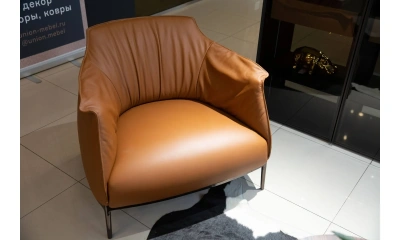 Кресло POLTRONA FRAU ARCHIBALD LARGE