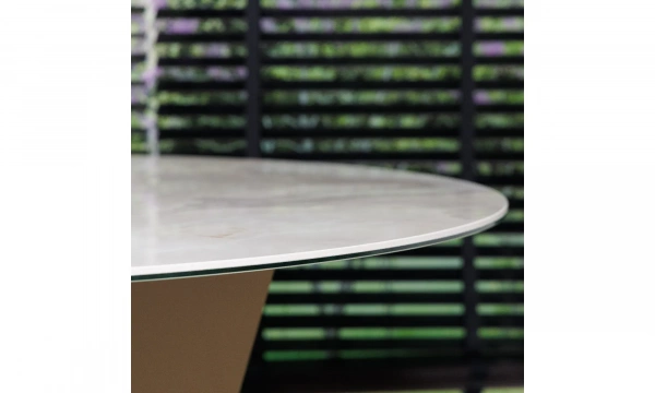 Обеденный стол Saloni Vera