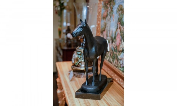 Статуэтка Eichholtz