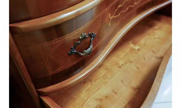 Буфет Vaccari Giovanni