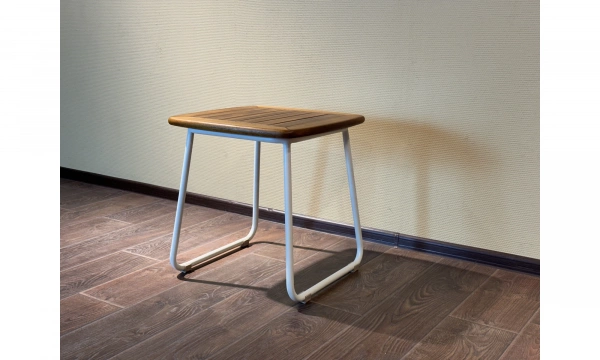 Уличный приставной столик Saloni Gagra