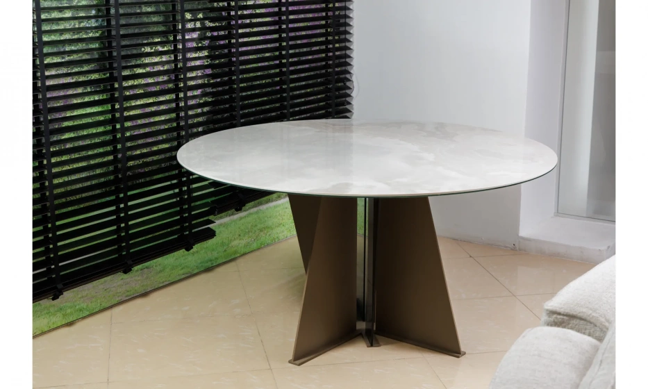 Обеденный стол Saloni Vera - фото 1