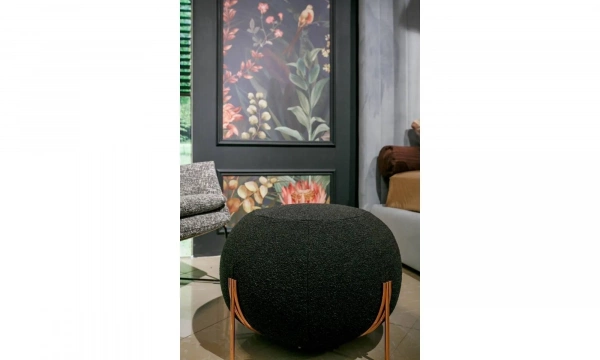 Saba пуф GEO PICCOLO VIOLET col.12 60*60*38