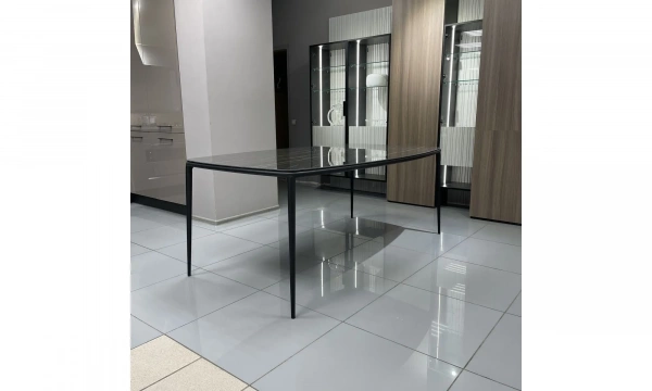 Стол обеденный Midj Lea