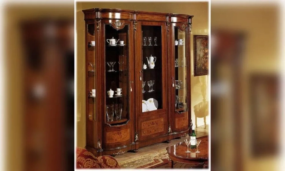 Витрина Antonelli Moravio 6 - фото 1