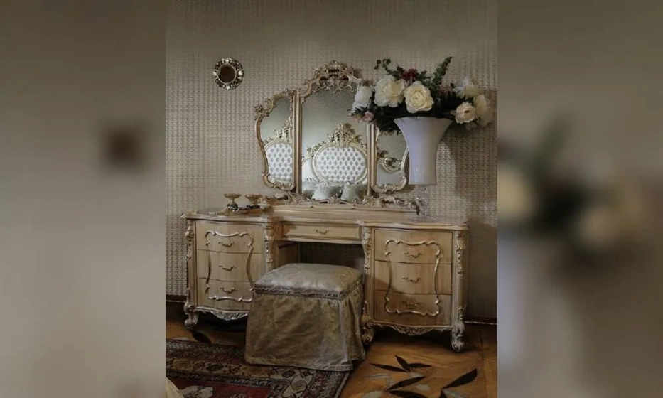 Туалетный Столик Minotti Luiggi Palazzo Italia 2 - фото 1