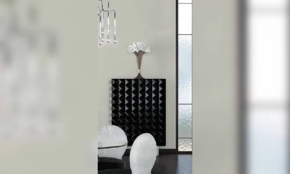 Витрина Colonial Club - фото 1