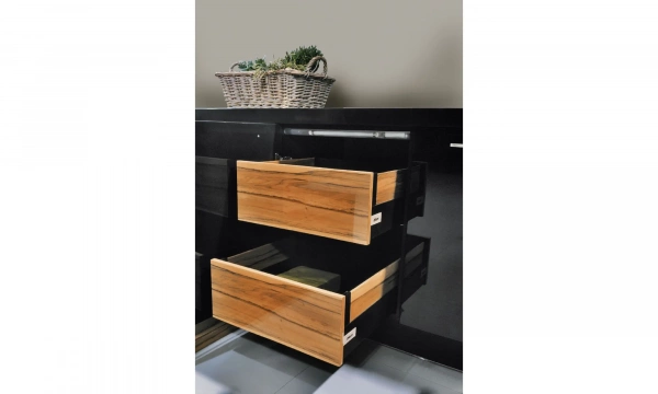 Кухня Virs Medea Red Gum