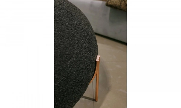 Saba пуф GEO PICCOLO VIOLET col.12 60*60*38