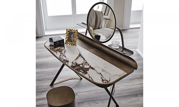 Стол туалетный Cocoon Trousse Cattelan Italia