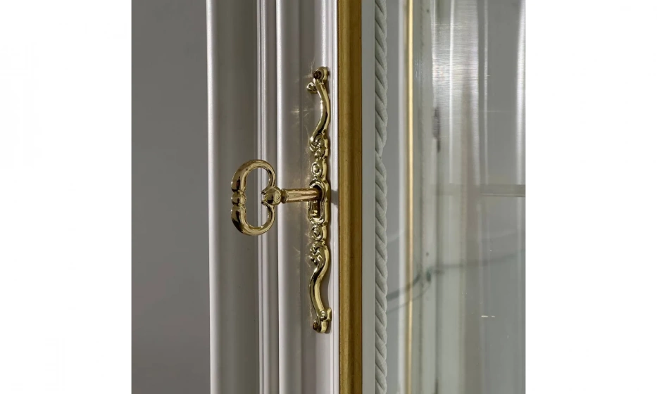 Витрина Pinotti Roberto - фото 16